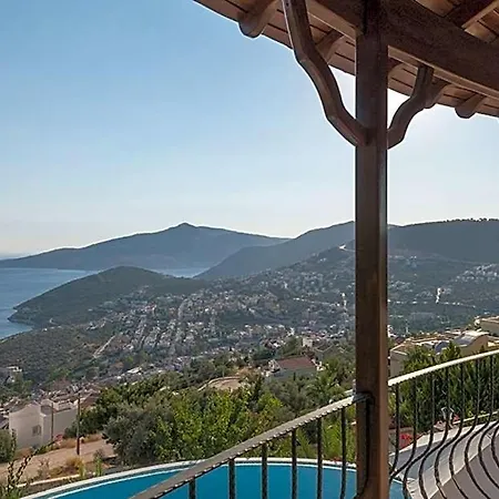 Sleeps 10 Pool Air Con Wifi